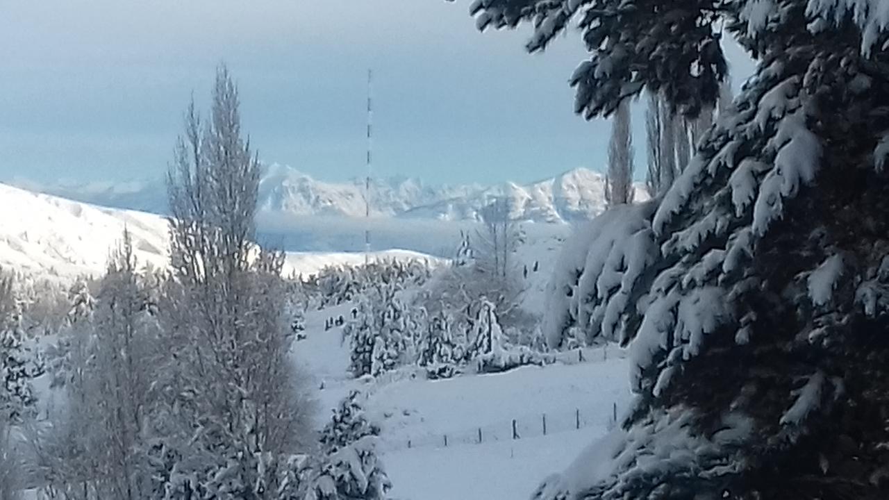 Altos De * Esquel